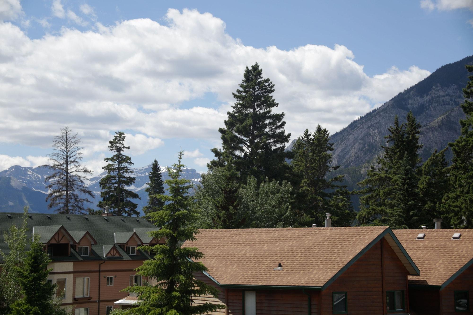 High Country Inn Banff Exteriör bild